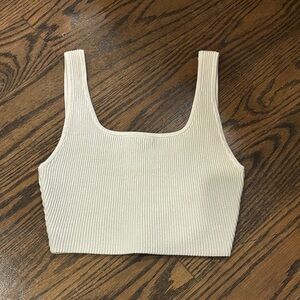 Babaton (Aritzia) Ribbed Crop Top